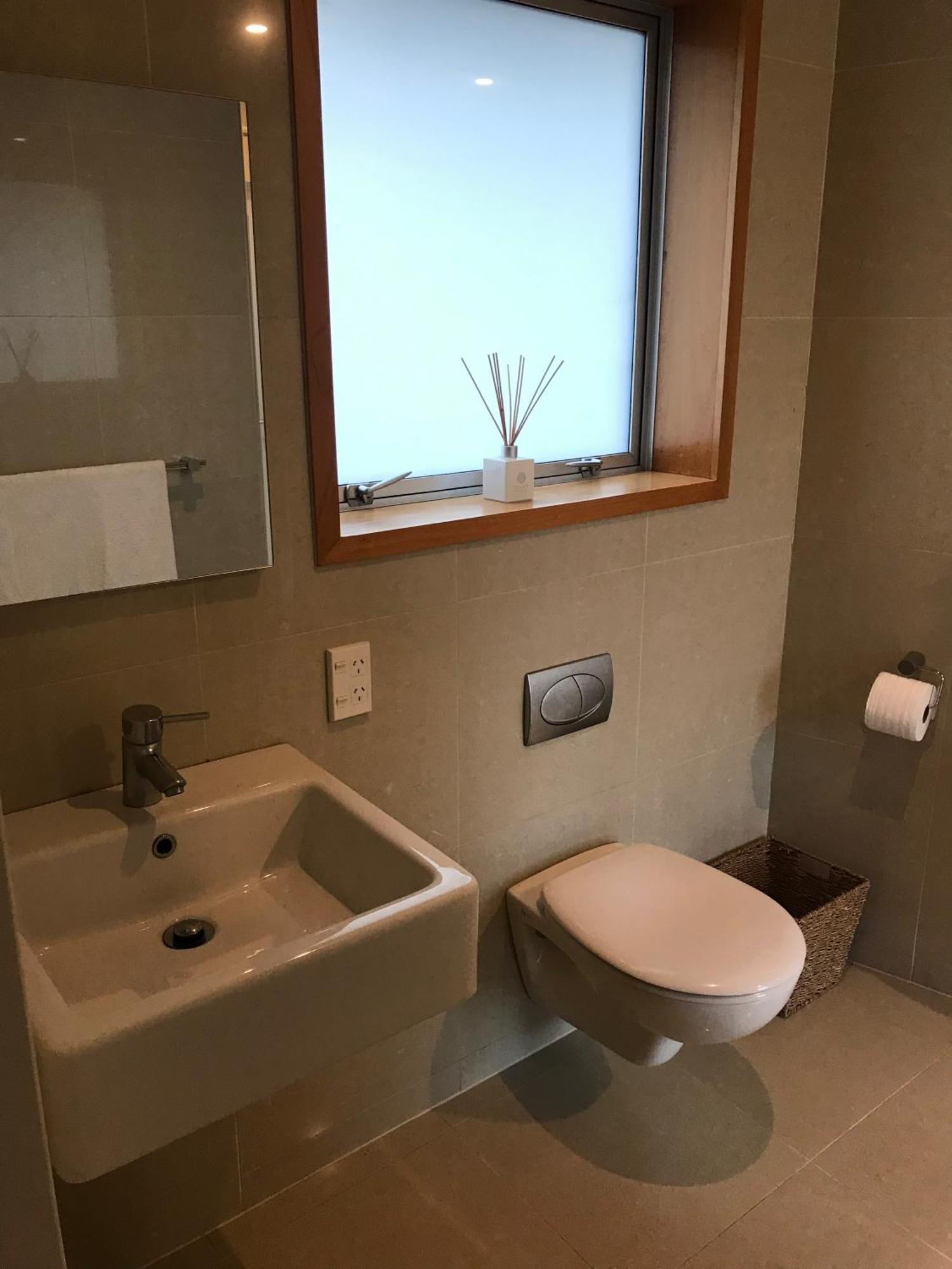 Sculpture Garden Getaway Bed & Breakfast Tasman Luaran gambar